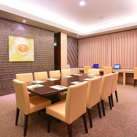 Amain Boutique Motel - Tucheng 217 Екстер'єр фото
