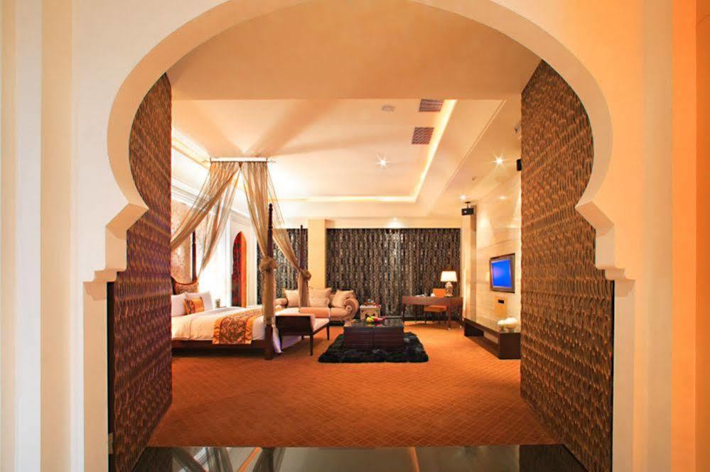Amain Boutique Motel - Tucheng 217 Екстер'єр фото